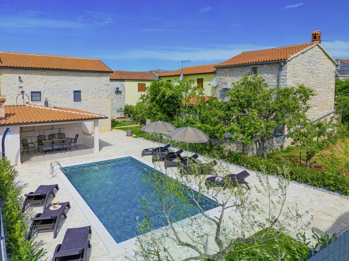 Villa Olea In Barat - Haus Fuer 6-8 Personen Kanfanar Exterior photo